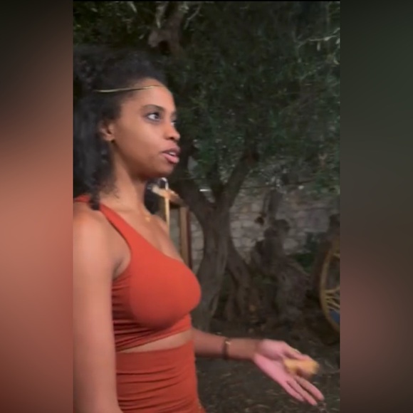 Meet your Posher, Ruthie - Picture 6 of 6